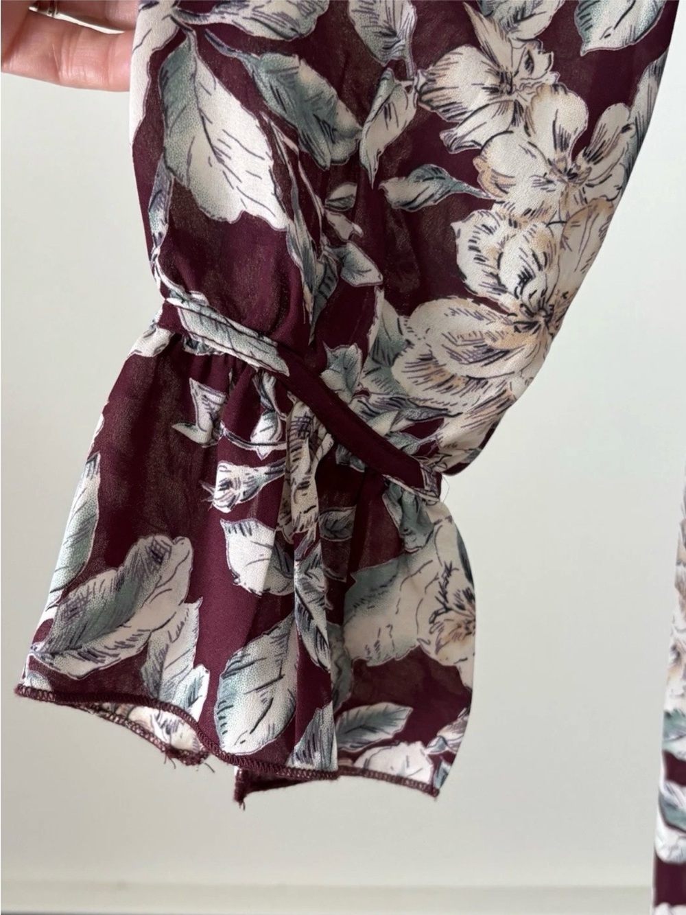 Honey Belle Plum Floral Choker V‑Neck Maxi Dress - Picture 5 of 12
